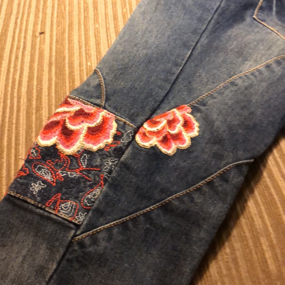 Japanese seam accent embroidered jeans - Picture 16 of 16